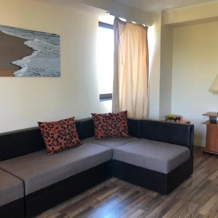 Coral Beach Apartment *