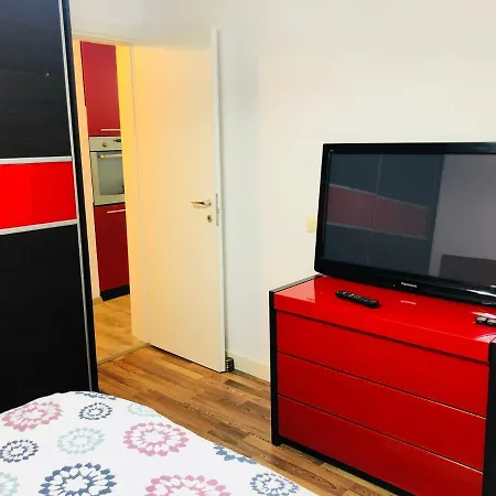 Coral Beach Apartment Mamaia